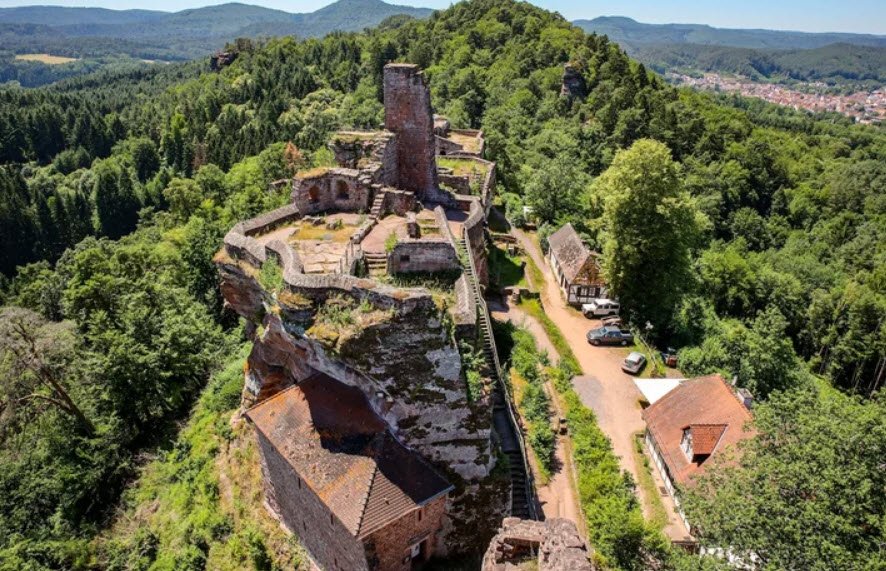 Gräfenstein Castle, Merzalben, Germany, Germany